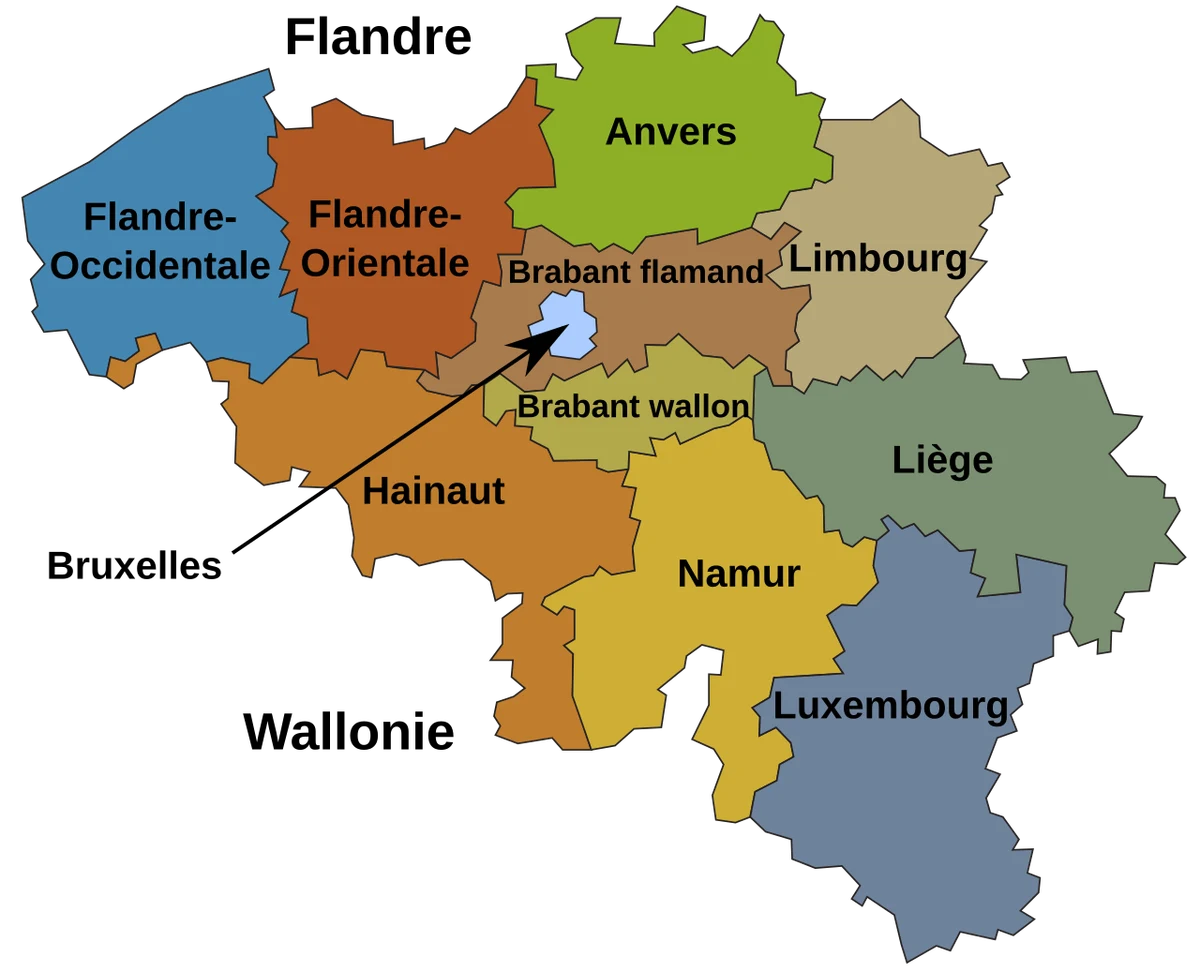 Mapa de Bélgica con provincias, colores regionales, Flandes, Valonia y Bruselas-Capital señalada en el centro
