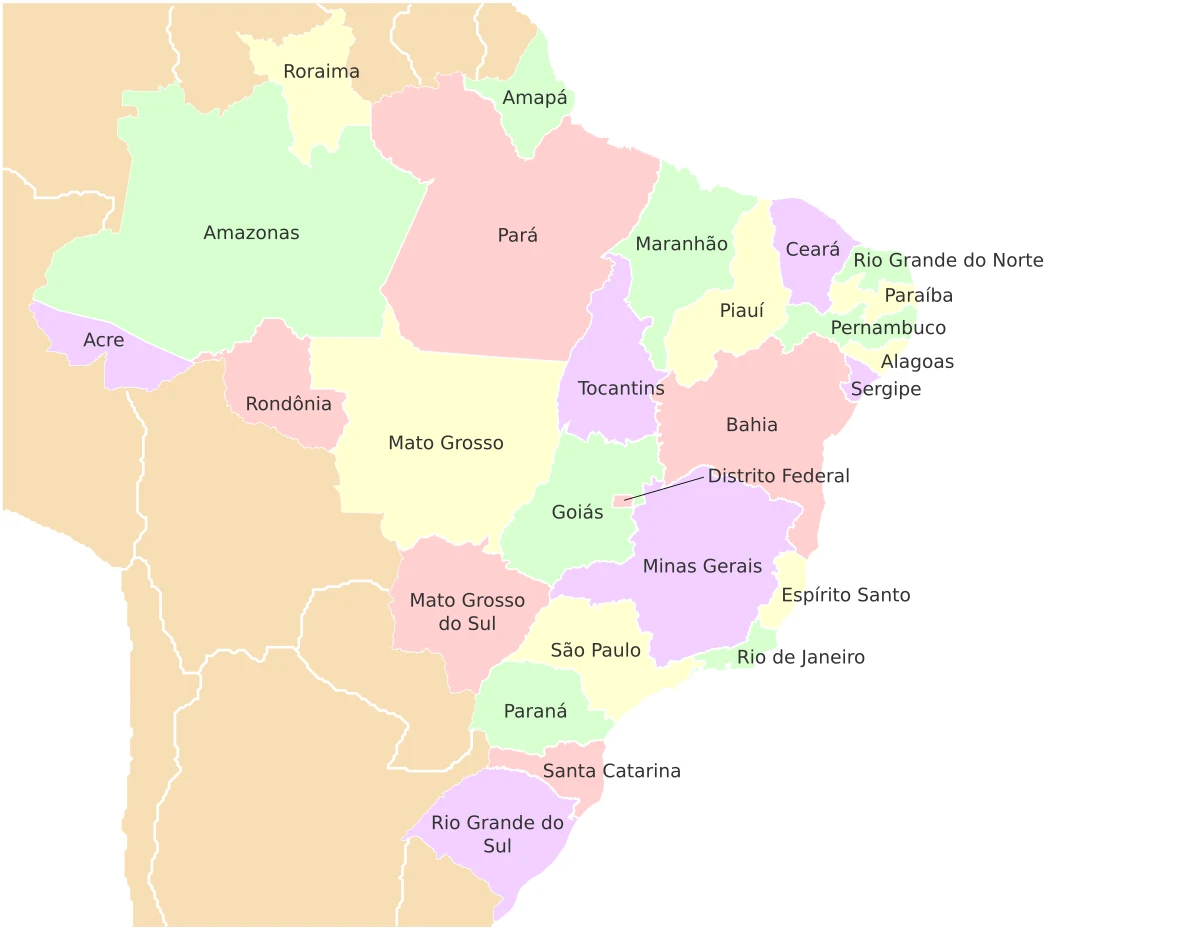Mapa político de Brasil con nombres de estados en portugués, límites estatales y países vecinos