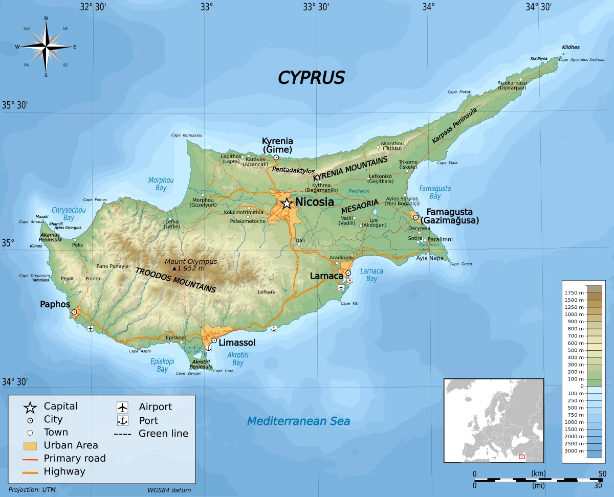 Mapa topográfico de Chipre con Nicosia, Limassol, Larnaca, Paphos, Famagusta, montes Troodos, cordillera de Kyrenia, península de Karpas, puertos, aeropuertos, ríos y carreteras