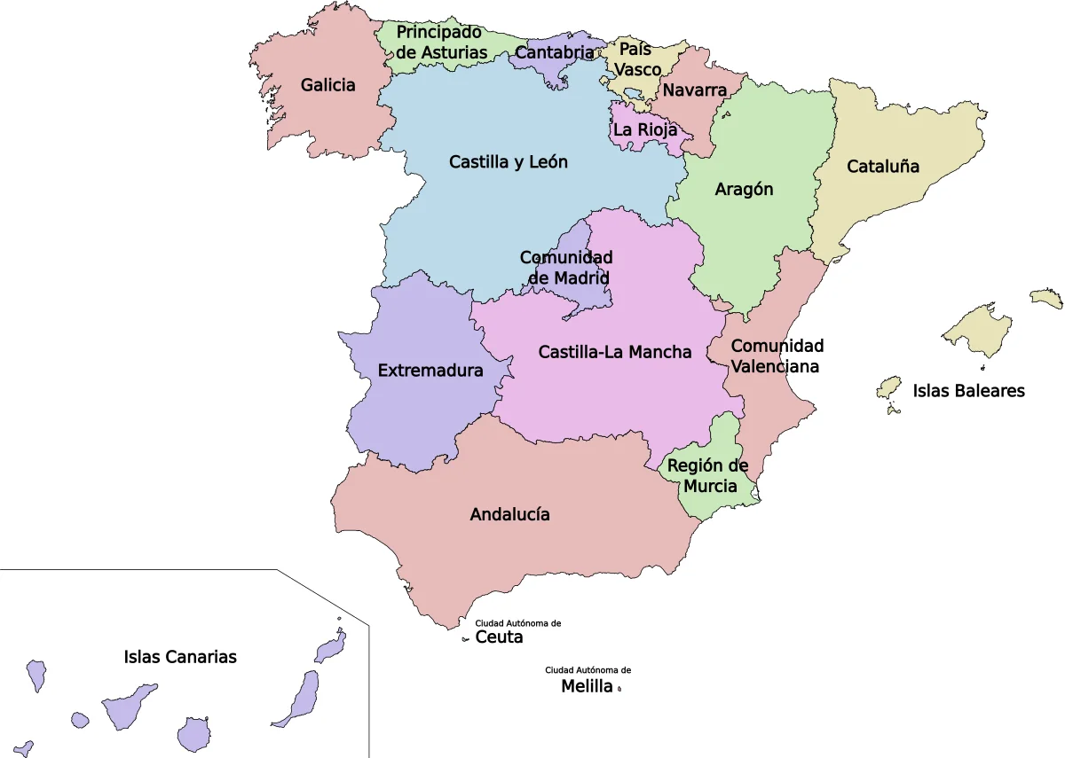 Mapa político de España con comunidades autónomas identificadas en español