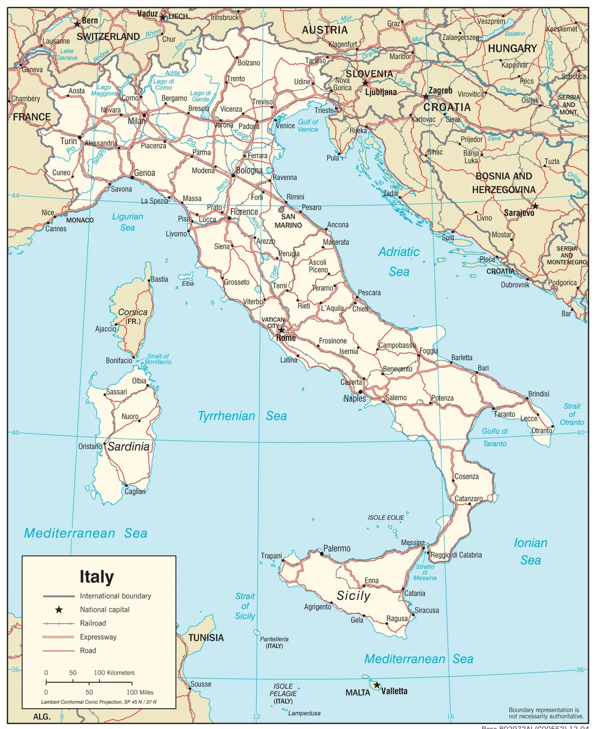 Mapa de transporte de Italia con carreteras, ferrocarril, aeropuertos, puertos, Roma, Milán, Turín, Nápoles, Palermo y Cagliari
