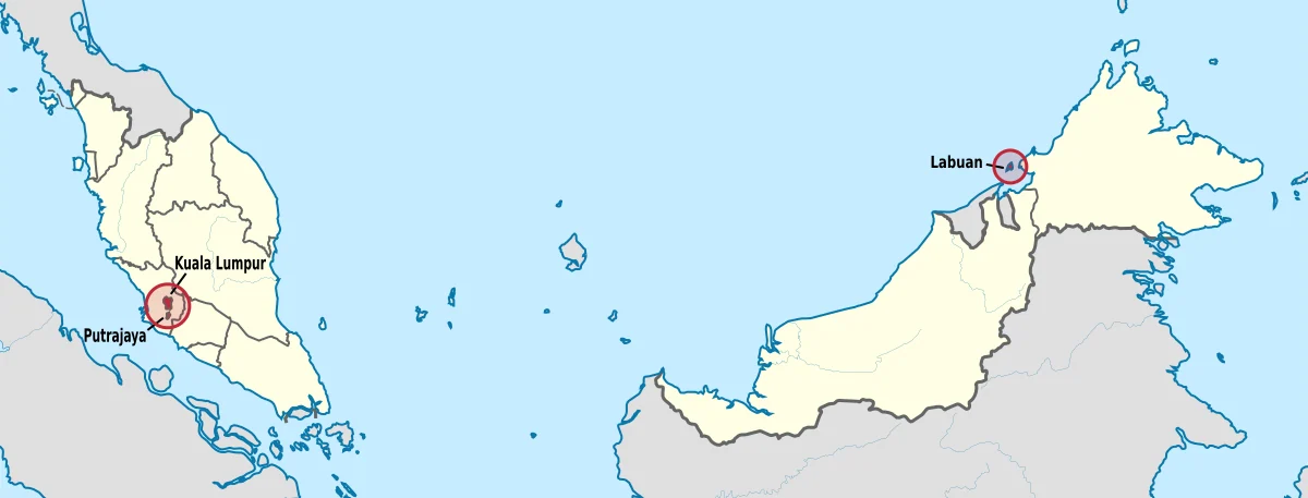 Mapa de Malasia con Kuala Lumpur, Putrajaya y Labuan marcados como territorios federales