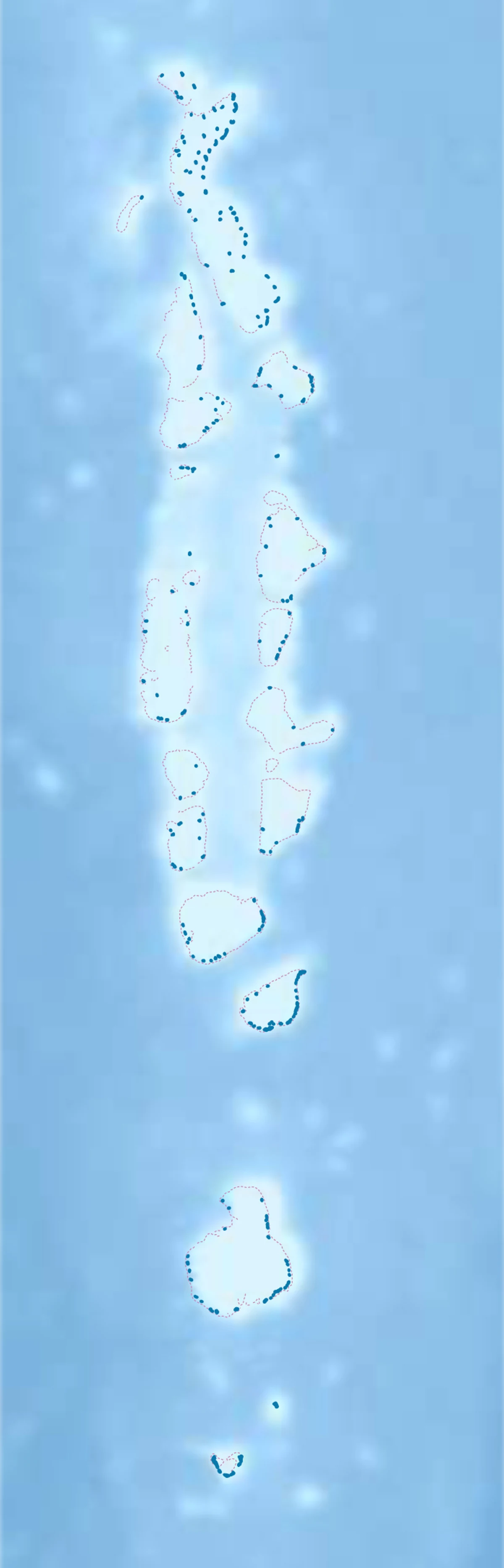 Mapa físico de Maldivas con relieve submarino, atolones, lagunas, arrecifes y distribución norte-sur del archipiélago