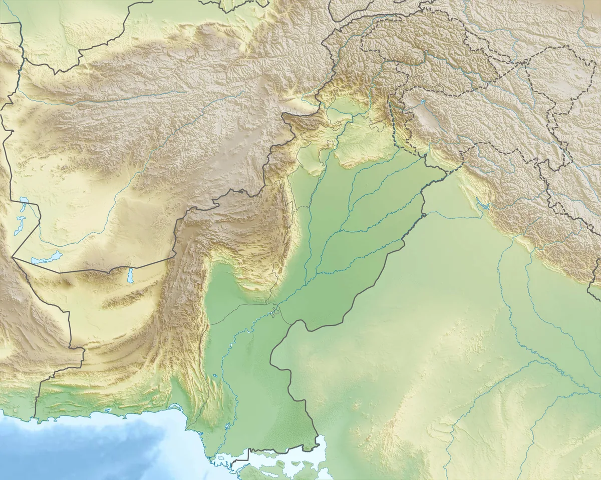 Mapa de relieve de Pakistán con Himalaya, Karakórum, Hindu Kush, Baluchistán, llanura del Indo y mar de Arabia