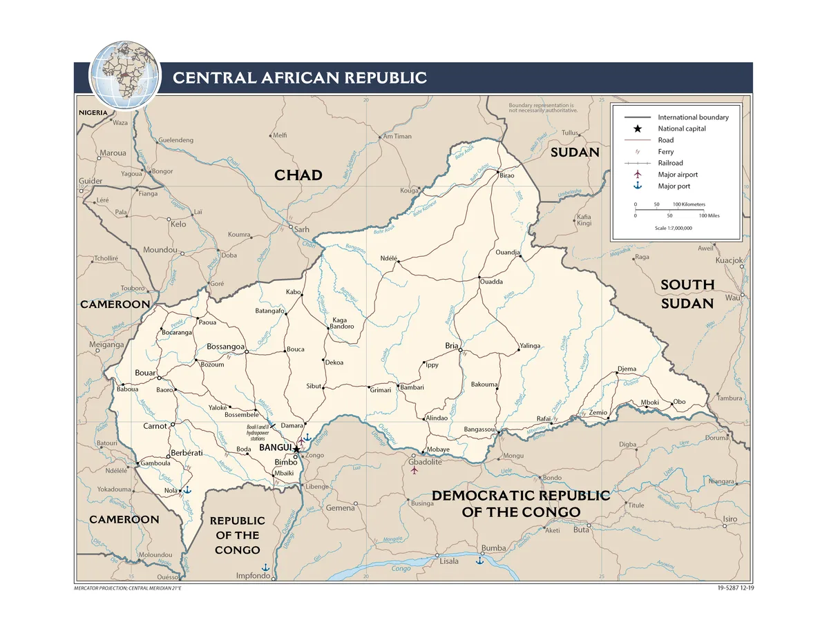Mapa de transporte de la República Centroafricana con carreteras, ferris, aeropuerto de Bangui M'Poko y rutas hacia Camerún, Chad, Sudán del Sur y República Democrática del Congo