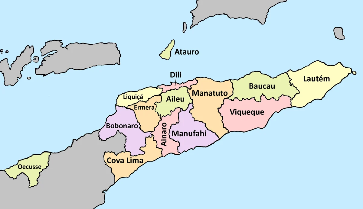 Mapa de municipios de Timor Oriental con Oecusse, Ataúro, Dili, Liquiçá, Bobonaro, Cova Lima, Ainaro, Manufahi, Aileu, Manatuto, Baucau, Viqueque y Lautém