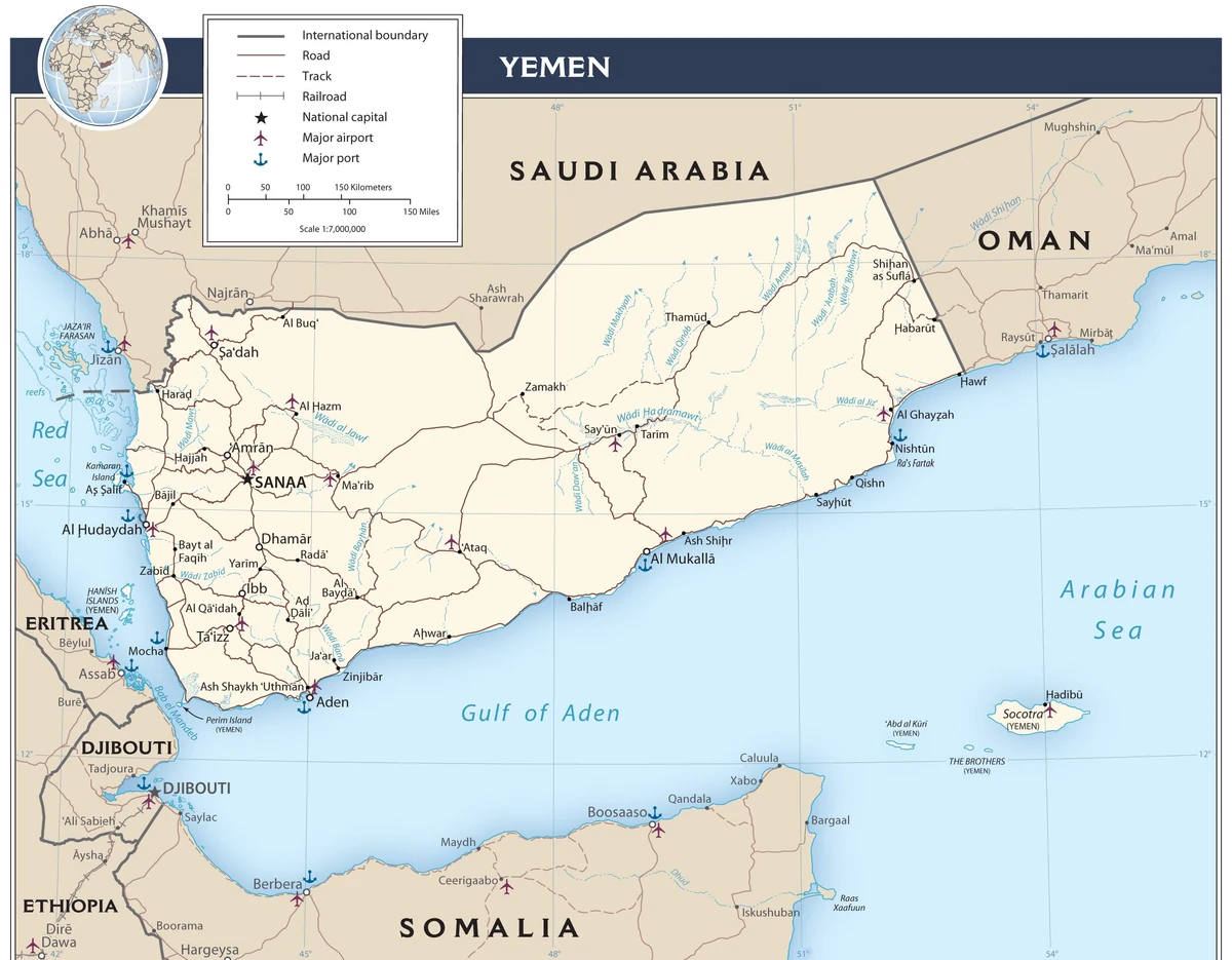 Mapa de transporte de Yemen con carreteras, pistas, aeropuertos, puertos, Saná, Adén, Al Hudaydah, Al Mukalla, Socotra y Bab el-Mandeb